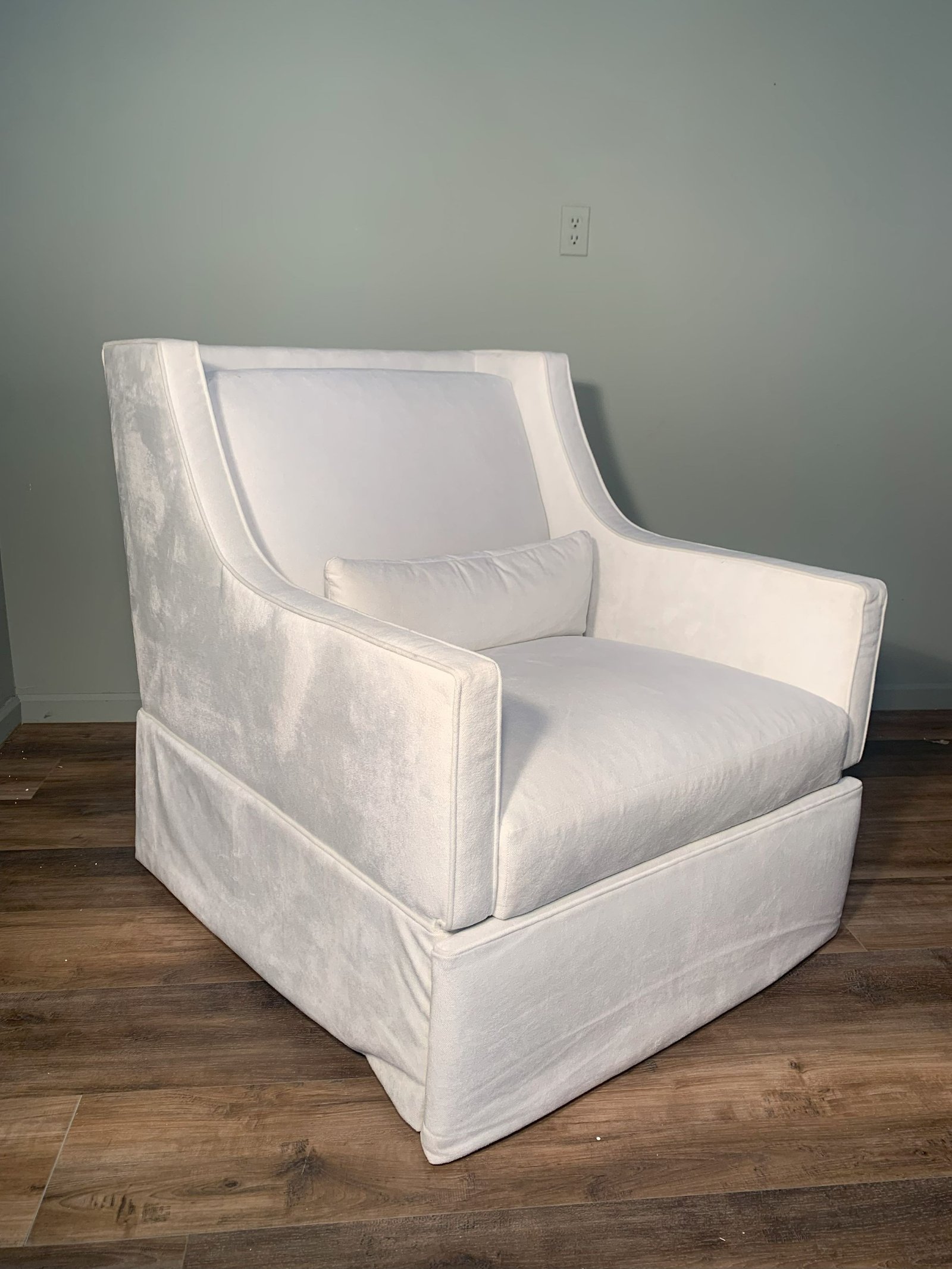 HUDSON RECLINER